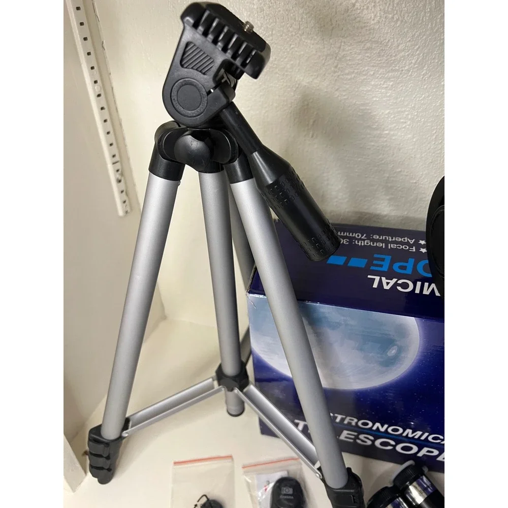 ESAKO Astronomical Refractor Telescope 70mm Aperture 400mm AZ Mount Blue Exc‎